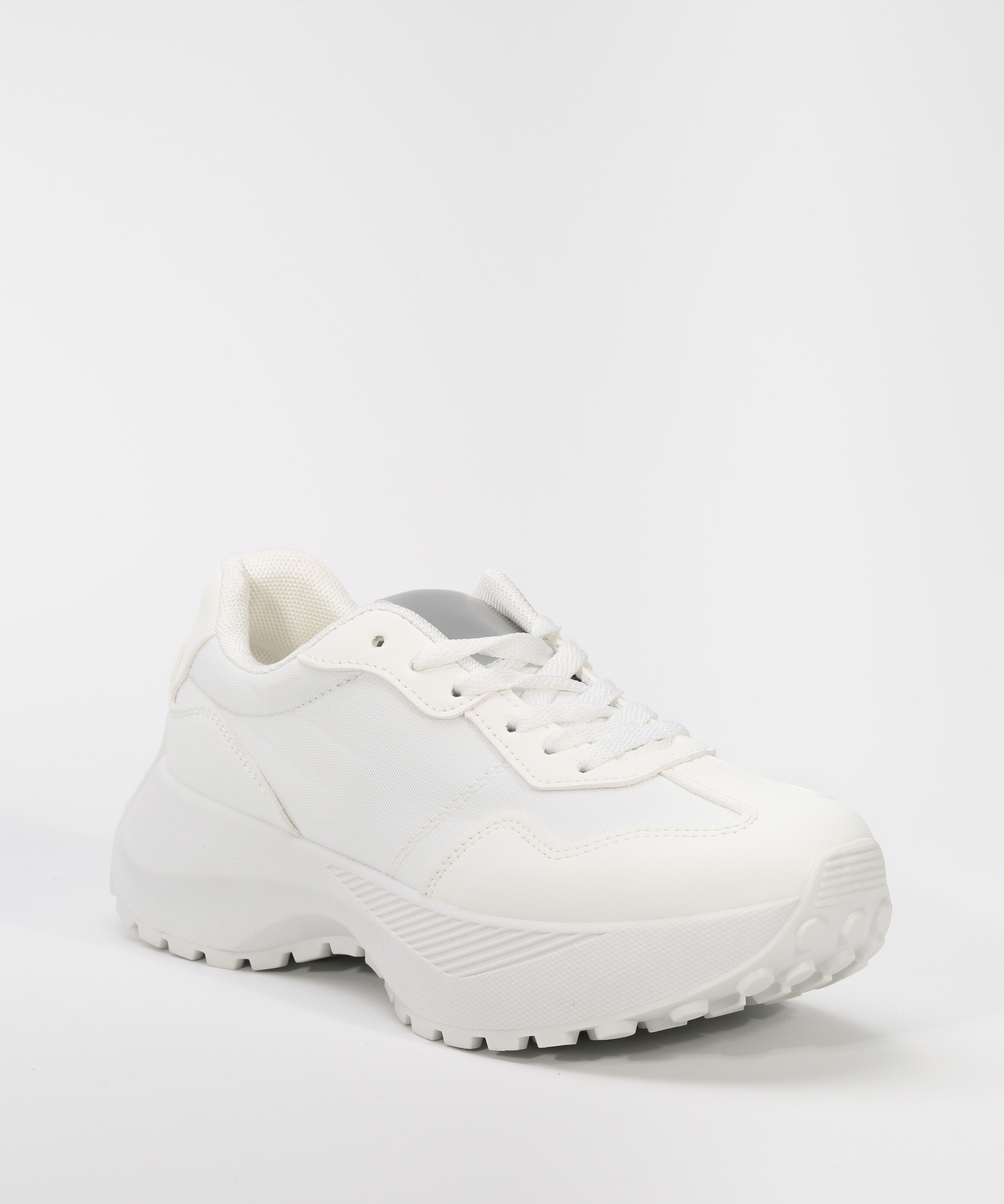 Zapatillas deportivas image number null